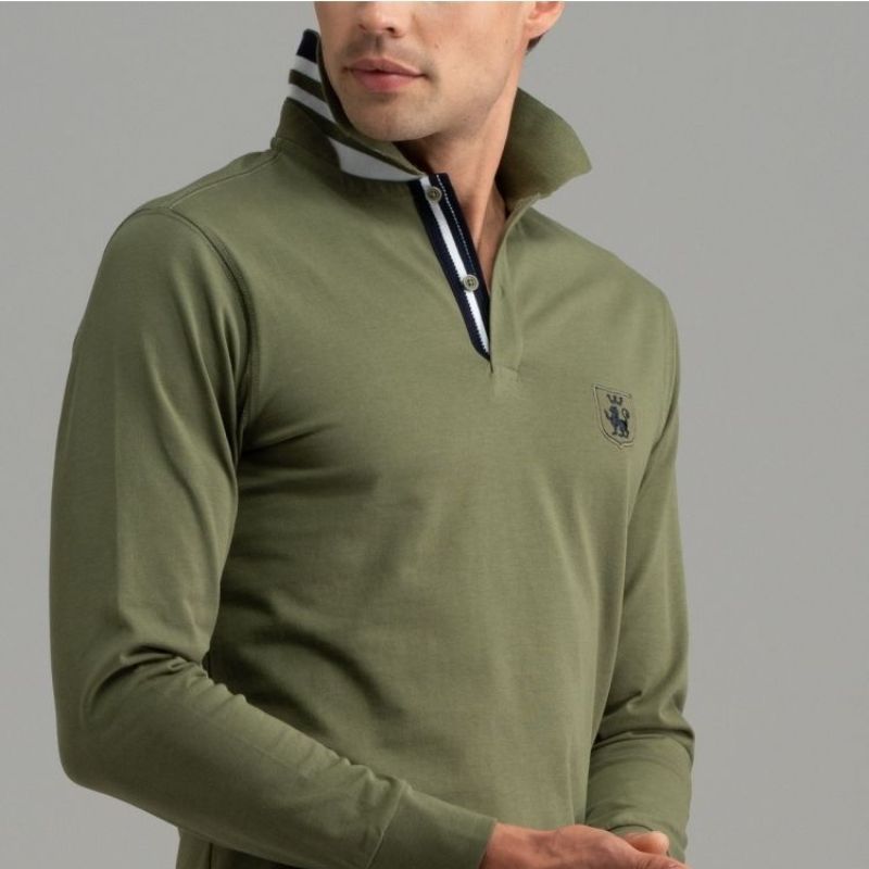 Ragazzo mezzo busto con Polo uomo a manica lunga in Jersone